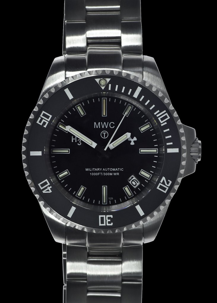 SUA_SL_SS_BB_Automatic_Submariner_Stainless_Blet_b_db491d60-b26d-4022-be3a-6eed6985a6af_1024x1024