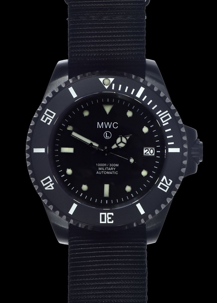 SUB_PVD_B_A_MWC_300M_AUTOMATIC_SUBMARINER_b_beb1a854-11b7-4b78-b585-8ea298213390_1024x1024